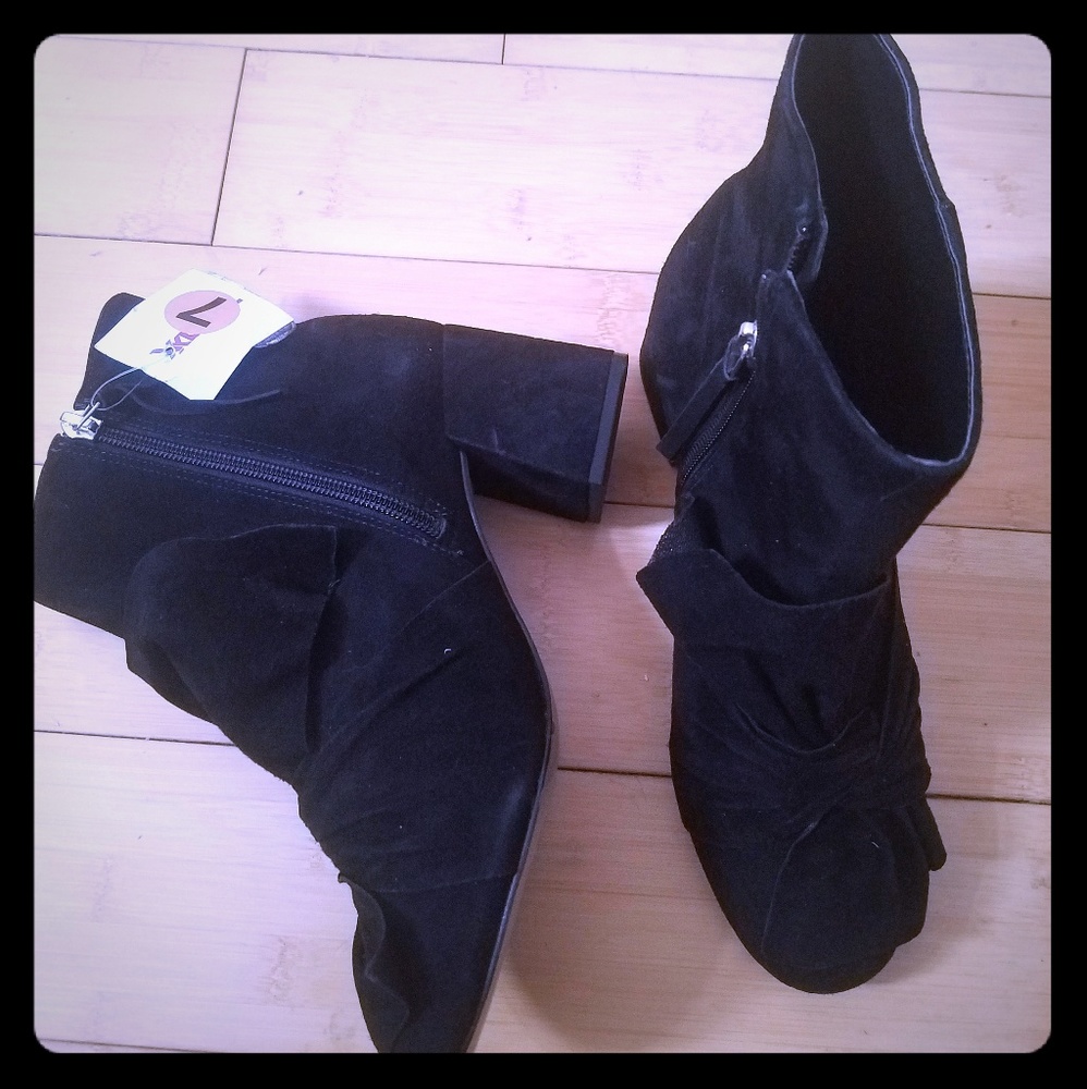 Rebecca Minkoff Boots 7 NEW